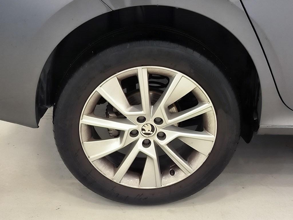 Skoda Kamiq 1.0 TSI Ambition 81 kW (110 CV) - 7