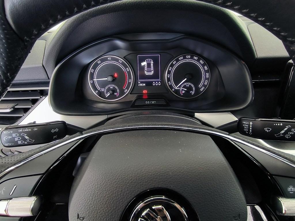 Skoda Kamiq 1.0 TSI Ambition 81 kW (110 CV) - 10