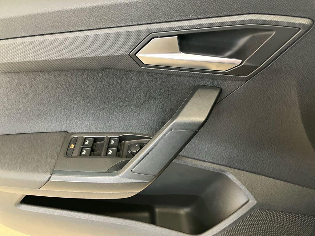 SEAT Arona 1.0 TSI Style Special Edition 85 kW (115 CV) - 11