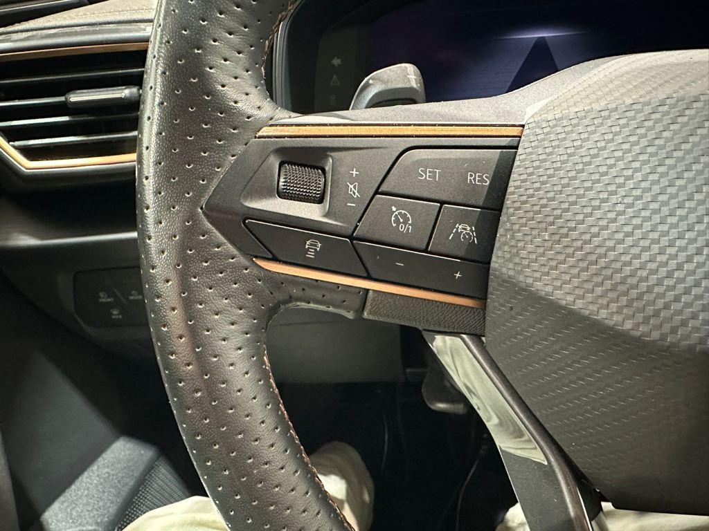 CUPRA Formentor 1.4 e-Hybrid DSG 150 kW (204 CV) - 9