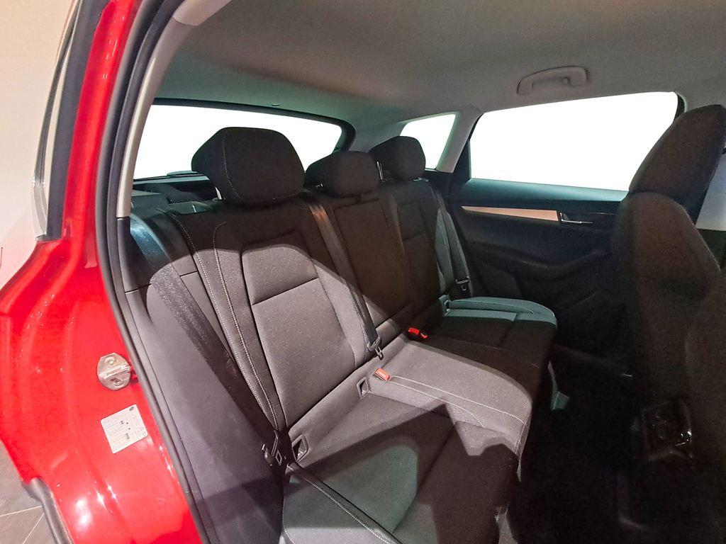 Skoda Karoq 1.5 TSI ACT Selection DSG 110 kW (150 CV) - 5