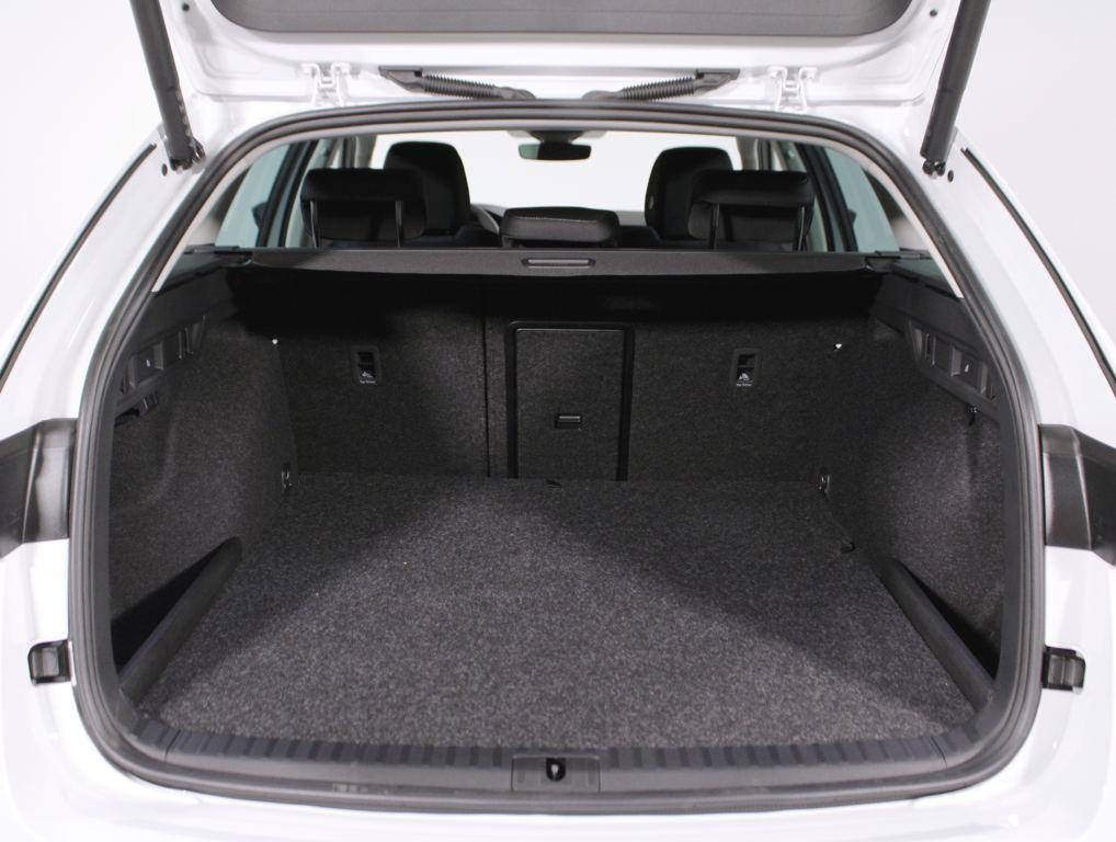 Skoda Octavia Combi 1.4 TSI PHEV Style DSG 150 kW (204 CV) - 6