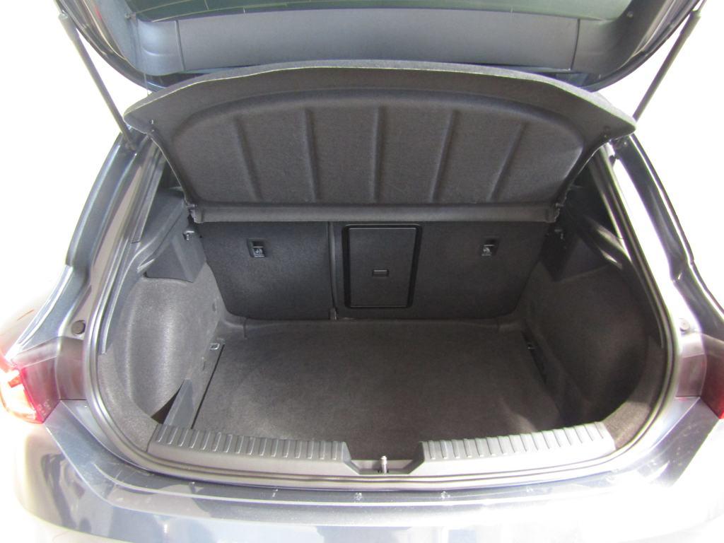 SEAT León 1.5 TSI S&S FR 25 Aniversario 85 kW (116 CV) - 6