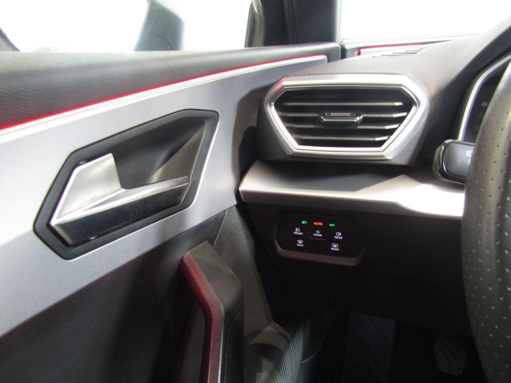 SEAT León 1.5 TSI S&S FR 25 Aniversario 85 kW (116 CV) - 9