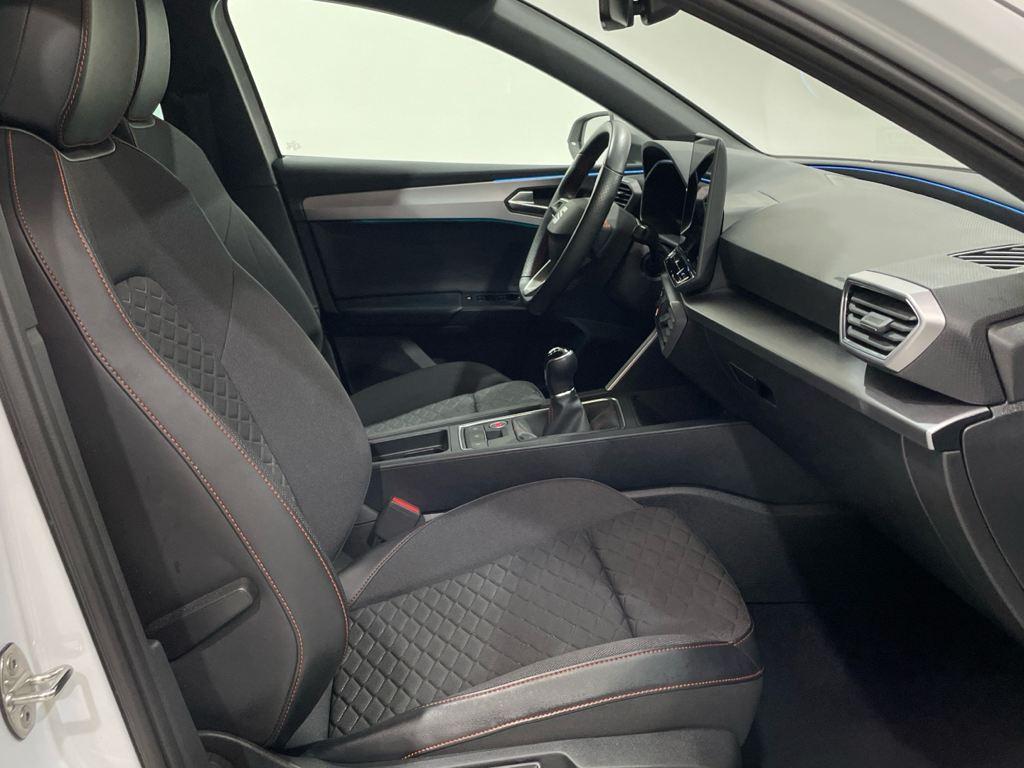 SEAT León 1.5 TSI S&S FR 25 Aniversario 85 kW (116 CV) - 4