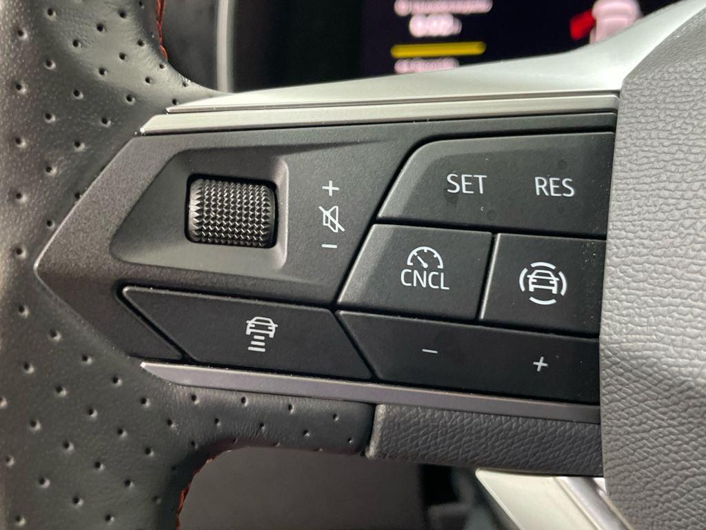 SEAT León 1.5 TSI S&S FR 25 Aniversario 85 kW (116 CV) - 8