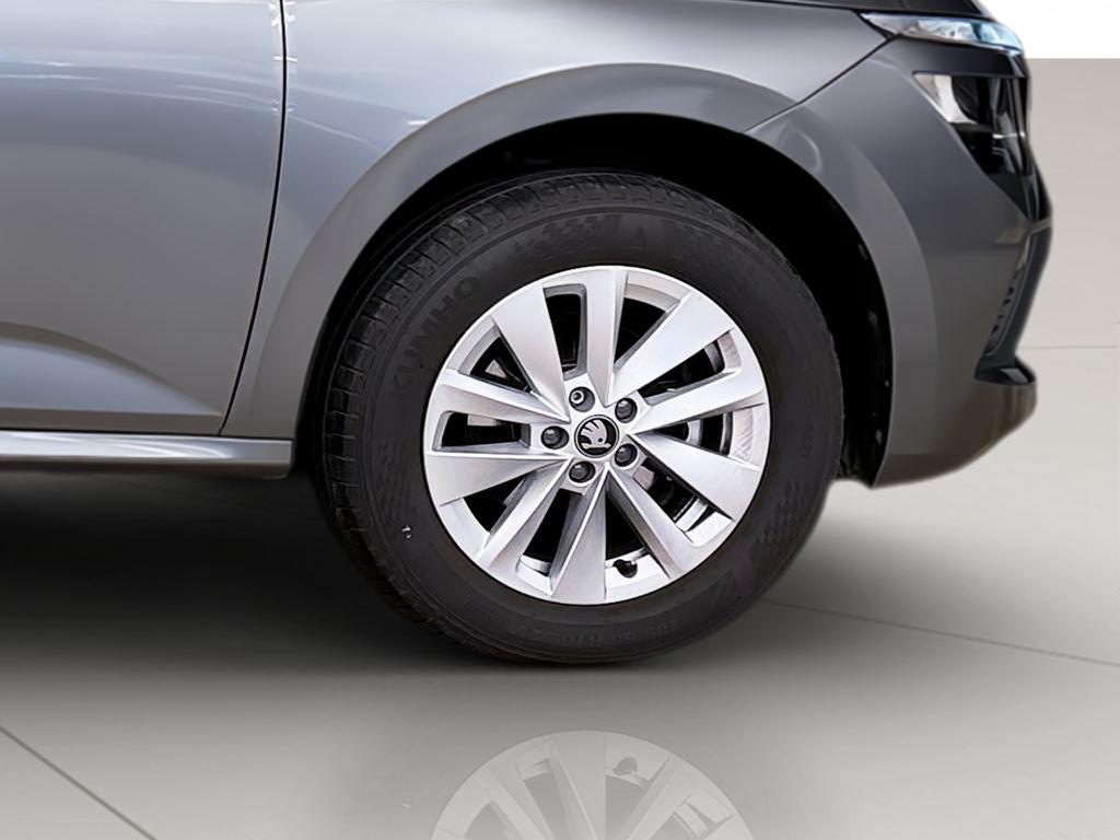 Skoda Kamiq 1.0 TSI Selection 85 kW (115 CV) - 7