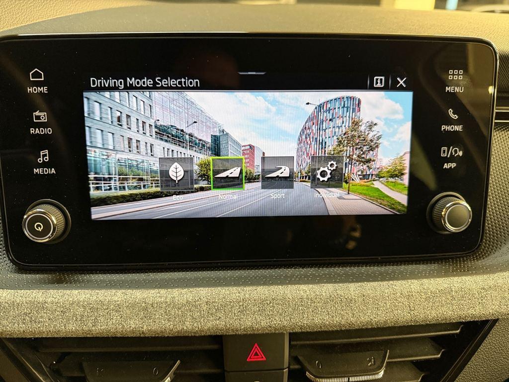 Skoda Kamiq 1.0 TSI Selection 85 kW (115 CV) - 11