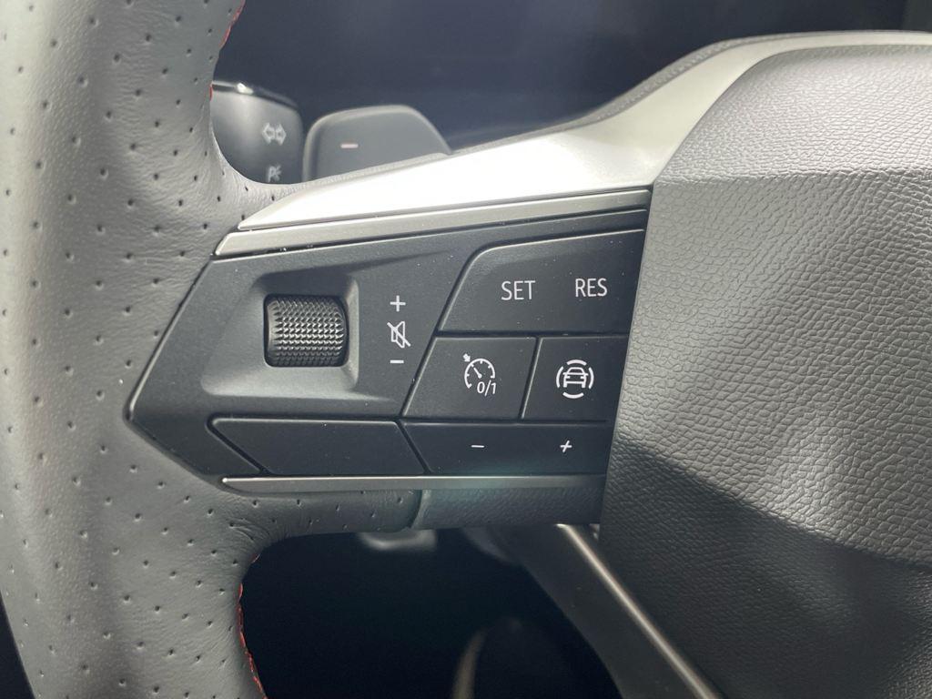 SEAT Ibiza 1.0 TSI FR Salta DSG 85 kW (115 CV) - 8