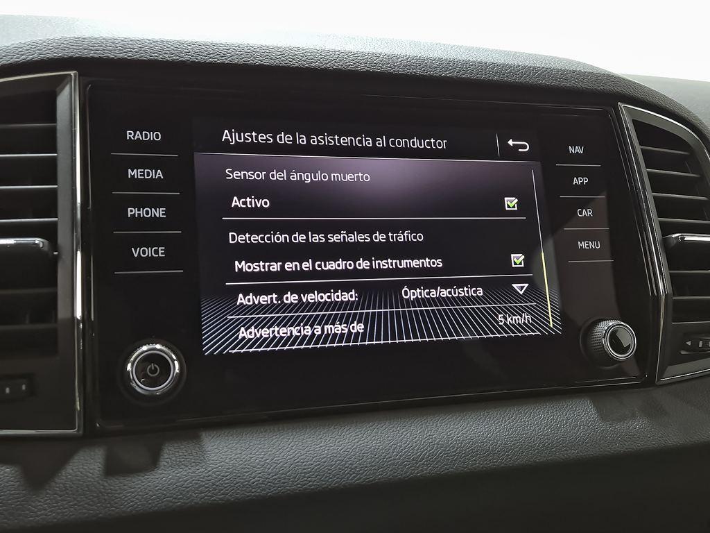 Skoda Karoq 1.5 TSI ACT Sportline DSG 110 kW (150 CV) - 14