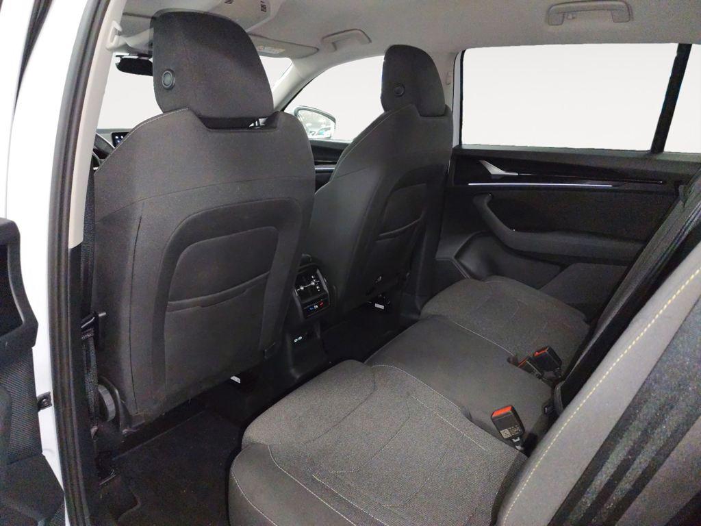 Skoda Kodiaq 1.5 TSI m-HEV Selection DSG 110 kW (150 CV) - 13