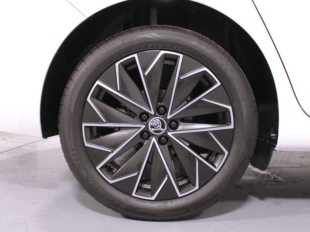 Skoda Scala Design 1.0 TSI 85 kW (115 CV) - 7