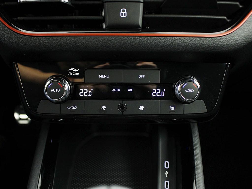 Skoda Scala Design 1.0 TSI 85 kW (115 CV) - 10