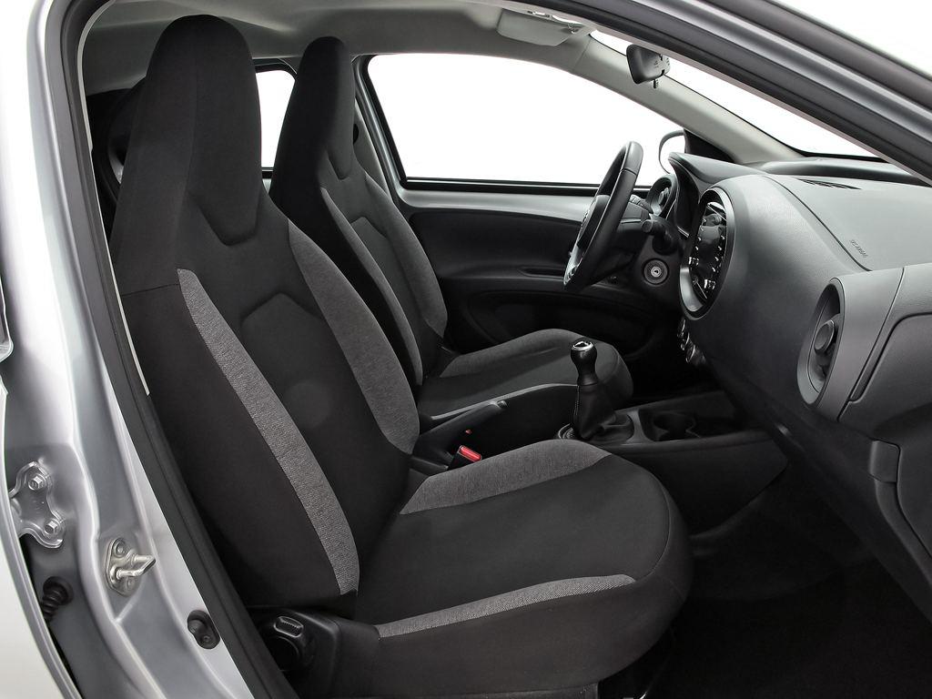 Toyota Aygo X Cross 1.0 VVT-I Play 53 kW (72 CV) - 4