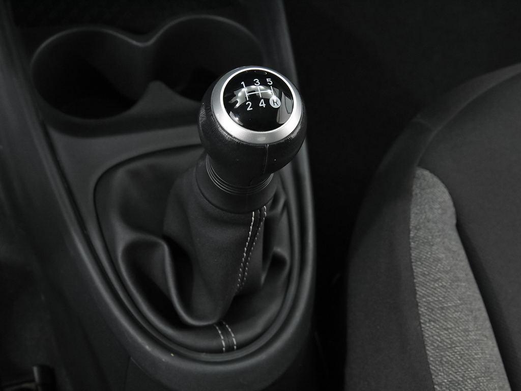 Toyota Aygo X Cross 1.0 VVT-I Play 53 kW (72 CV) - 17