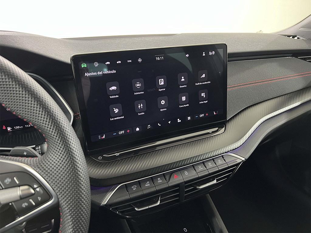 Skoda Octavia Combi 2.0 TSI RS DSG 195 kW (265 CV) - 14