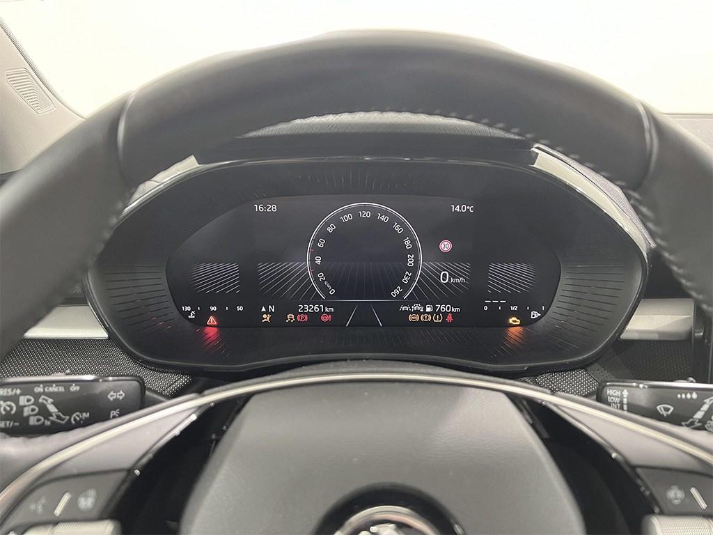 Skoda Fabia 1.0 TSI Design 85 kW (115 CV) - 12