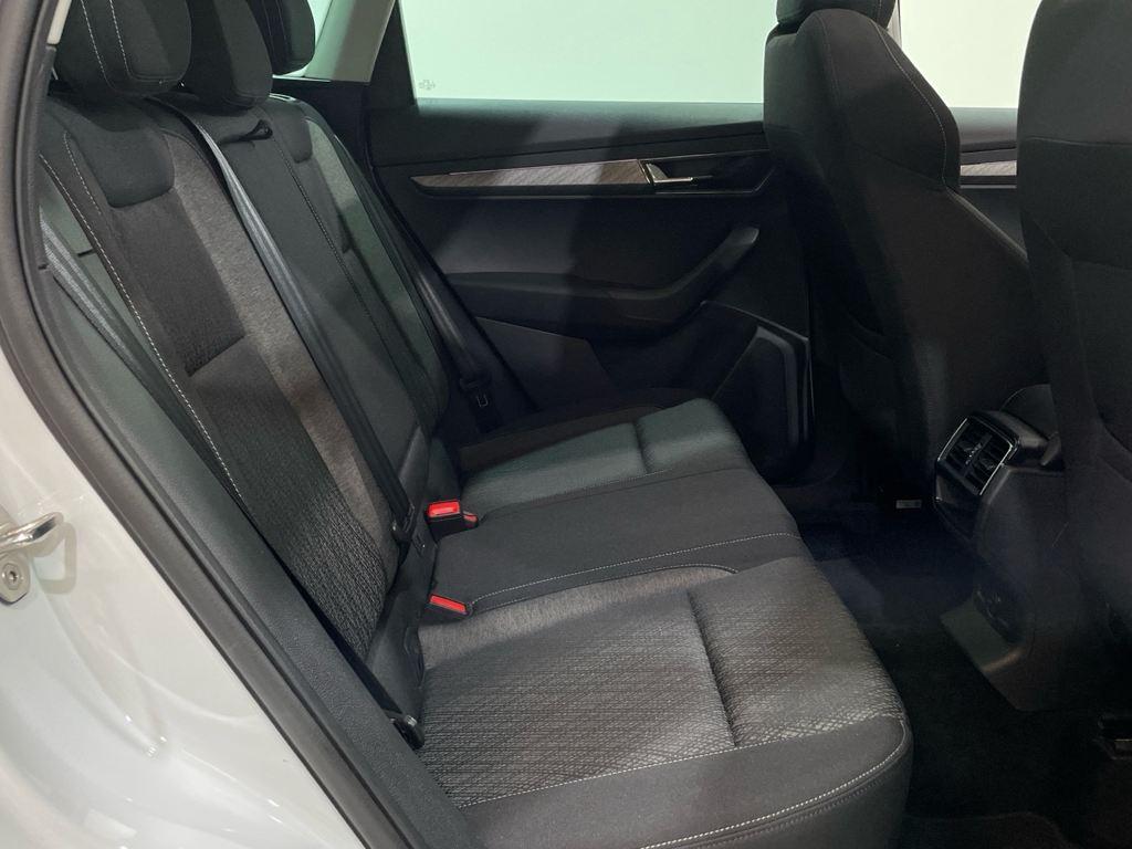 Skoda Karoq 1.5 TSI ACT Style DSG 110 kW (150 CV) - 5