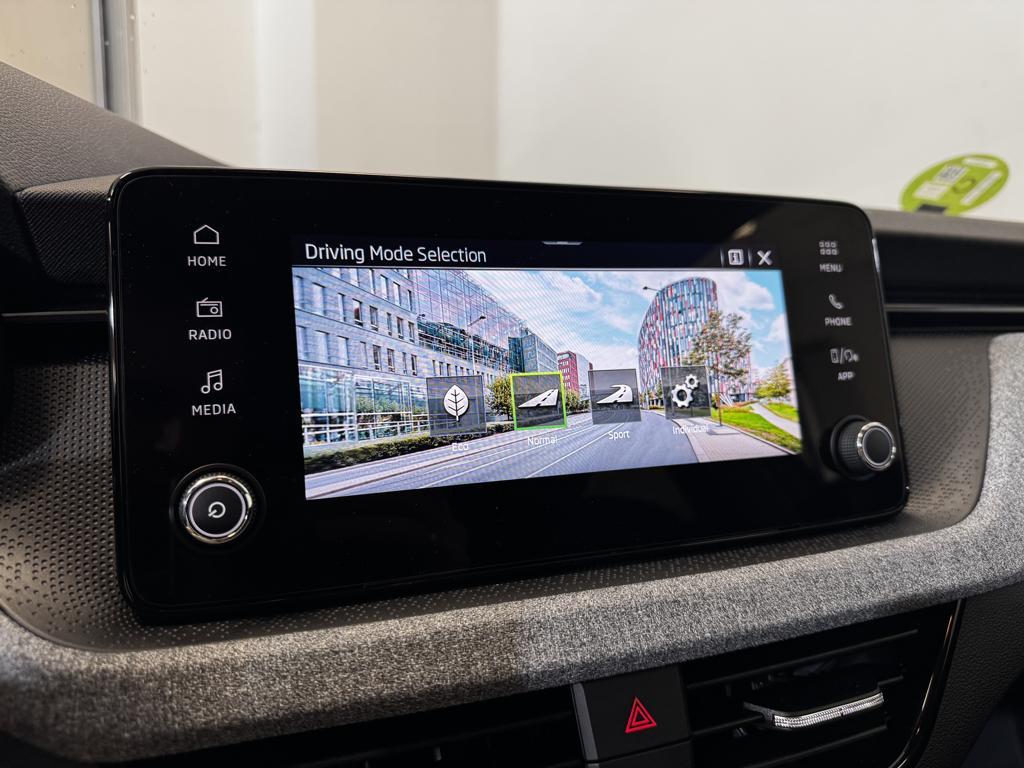 Skoda Kamiq 1.0 TSI Selection 85 kW (115 CV) - 14