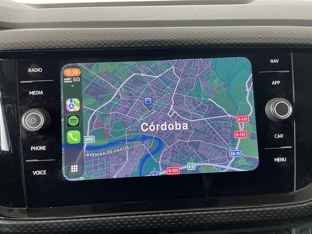 Volkswagen T-Cross Advance 1.0 TSI 70 kW (95 CV) - 12