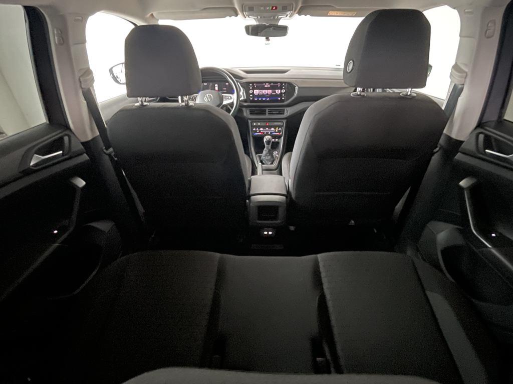 Volkswagen T-Cross Advance 1.0 TSI 70 kW (95 CV) - 17