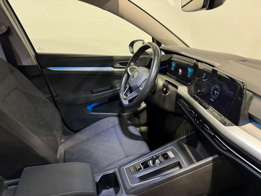 Volkswagen Golf Life 1.0 eTSI 81 kW (110 CV) DSG - 9