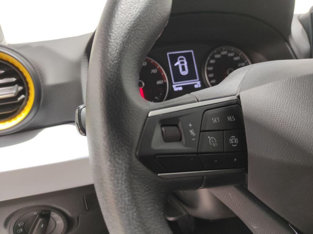 SEAT Ibiza 1.0 TSI Style Plus 81 kW (110 CV) - 9