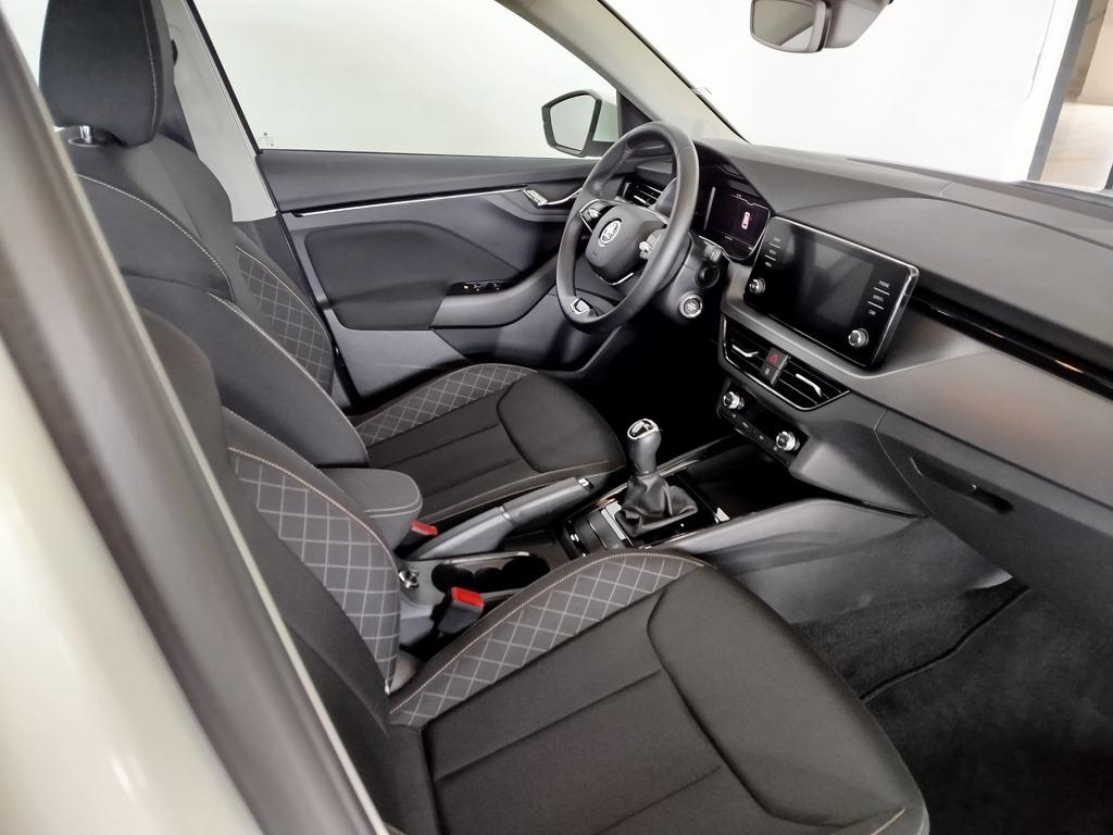 Skoda Kamiq 1.0 TSI Ambition DSG 81 kW (110 CV) - 4