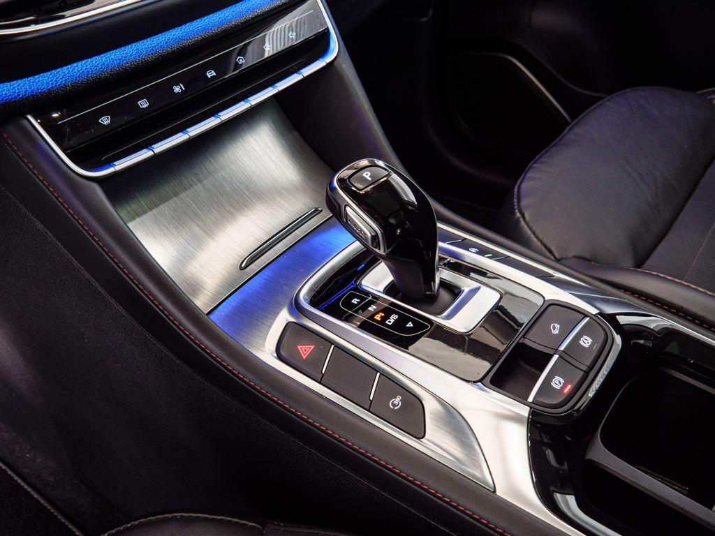 MG HS 1.5 Turbo GDI Luxury DCT 119 kW (162 CV) - 14