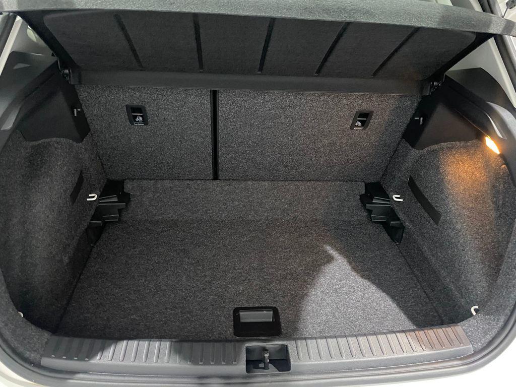 SEAT Arona 1.0 TSI Style Special Edition DSG 85 kW (115 CV) - 6