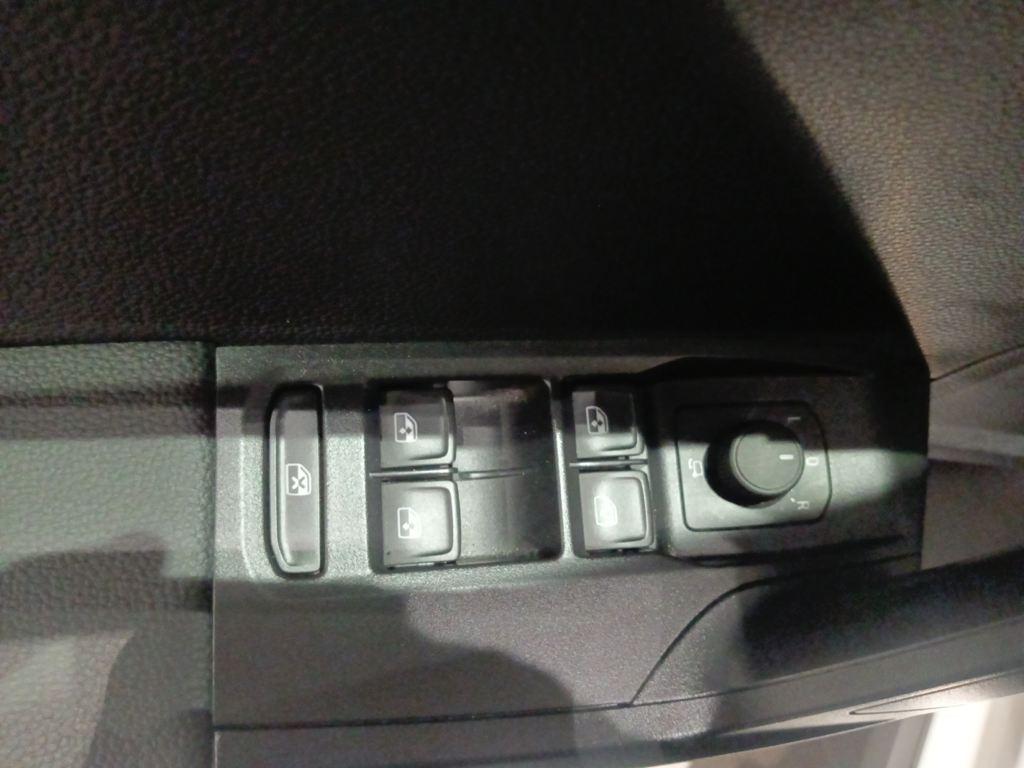 SEAT Arona 1.0 TSI Xperience Special Edition DSG 85 kW (115 CV) - 11