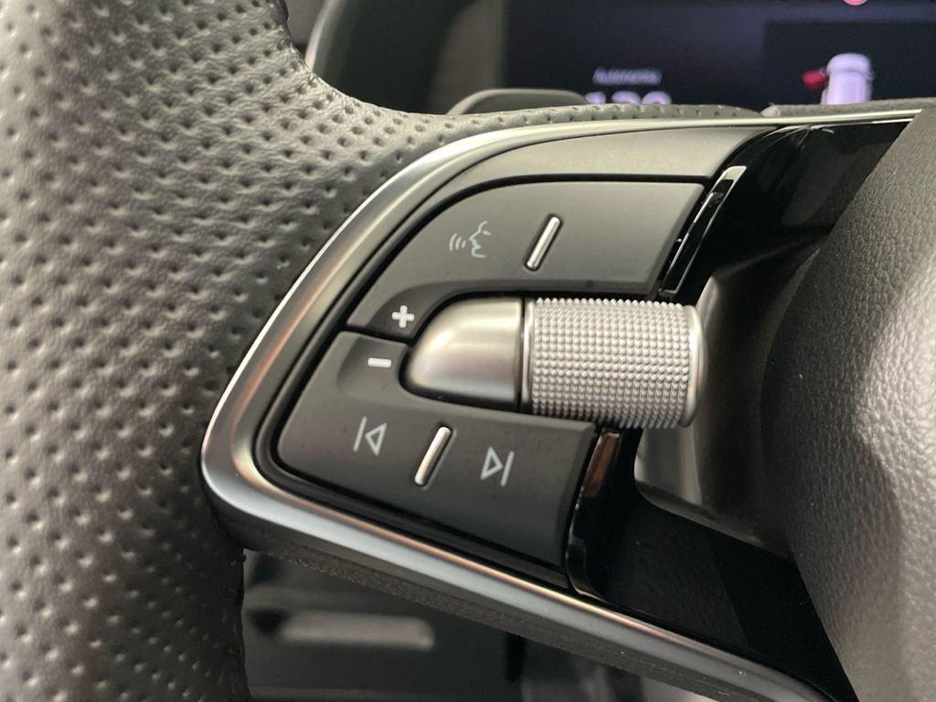 Skoda Kamiq 1.0 TSI Sport DSG 85 kW (115 CV) - 8