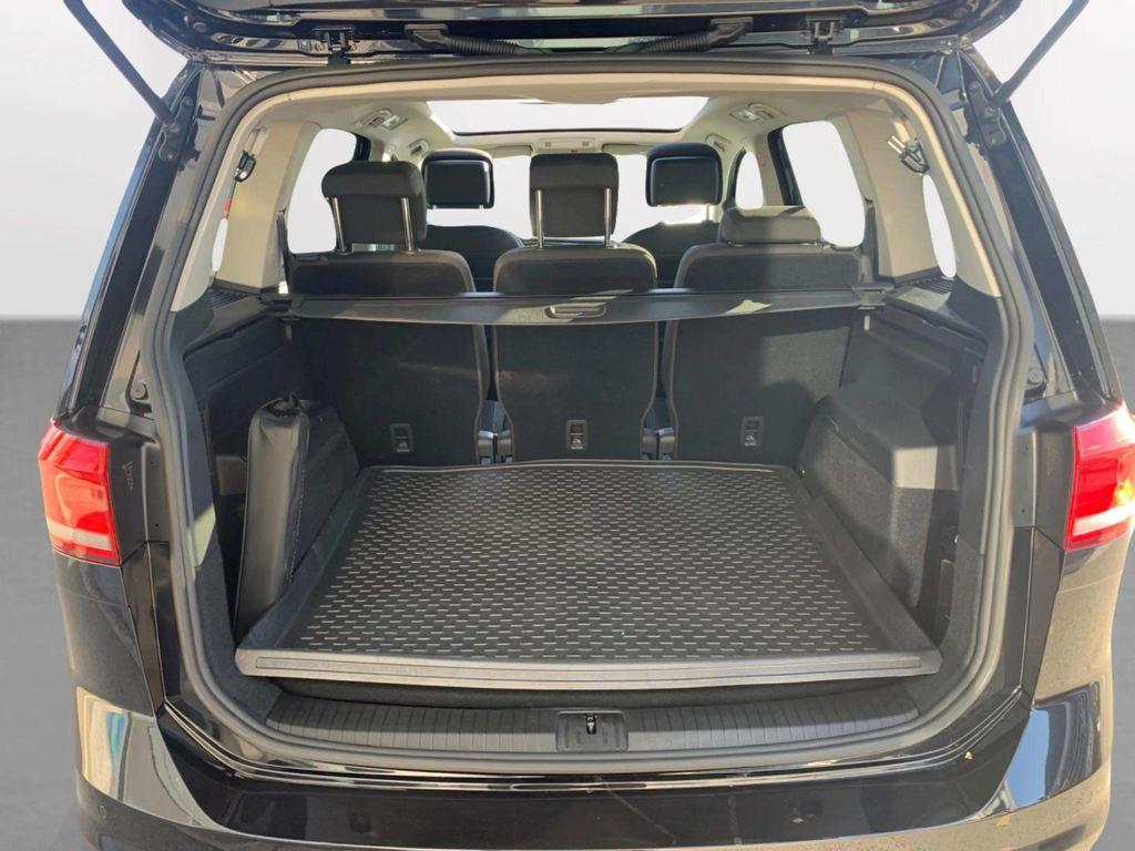 Volkswagen Touran Advance 2.0 TDI 110 kW (150 CV) DSG - 6