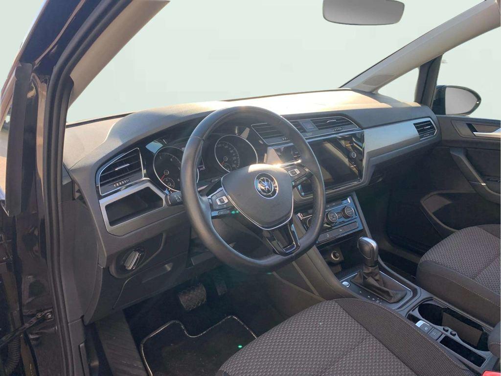 Volkswagen Touran Advance 2.0 TDI 110 kW (150 CV) DSG - 8