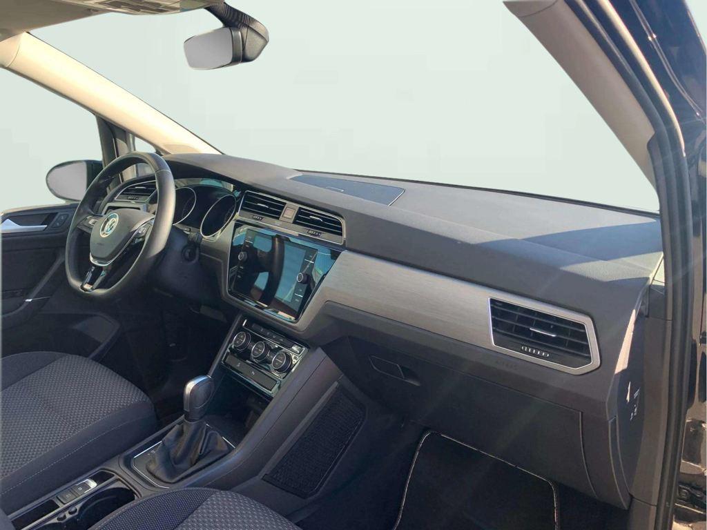 Volkswagen Touran Advance 2.0 TDI 110 kW (150 CV) DSG - 14