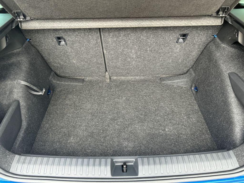 Skoda Kamiq 1.0 TSI Selection 85 kW (115 CV) - 6