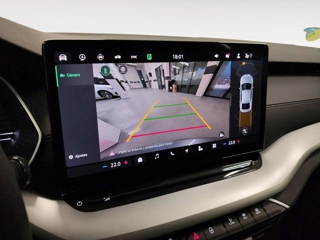 Skoda Octavia 1.5 TSI m-HEV Selection DSG 110 kW (150 CV) - 9