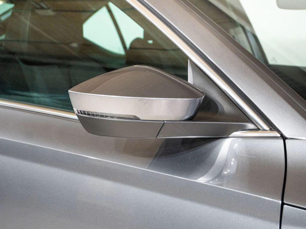 Skoda Octavia 1.5 TSI m-HEV Selection DSG 110 kW (150 CV) - 17