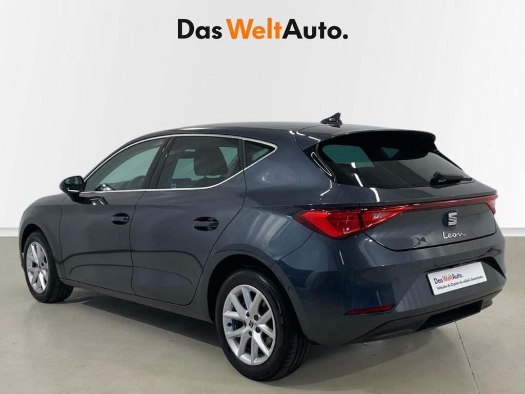 SEAT León 1.5 TSI S&S Style 25 Aniversario 85 kW (116 CV) - 1