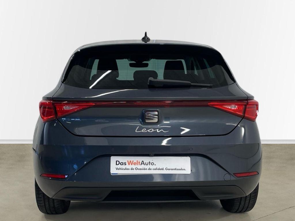 SEAT León 1.5 TSI S&S Style 25 Aniversario 85 kW (116 CV) - 9