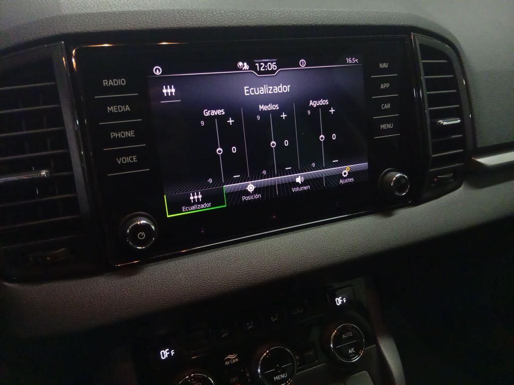 Skoda Karoq 1.5 TSI ACT Selection DSG 110 kW (150 CV) - 16