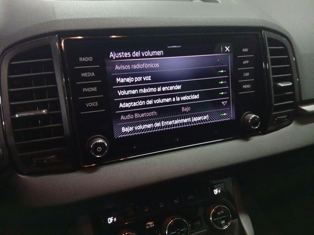 Skoda Karoq 1.5 TSI ACT Selection DSG 110 kW (150 CV) - 18