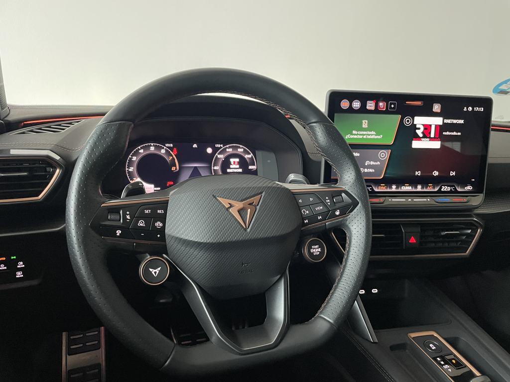 CUPRA Leon Sportstourer 1.5 eTSI DSG 110 kW (150 CV) - 9