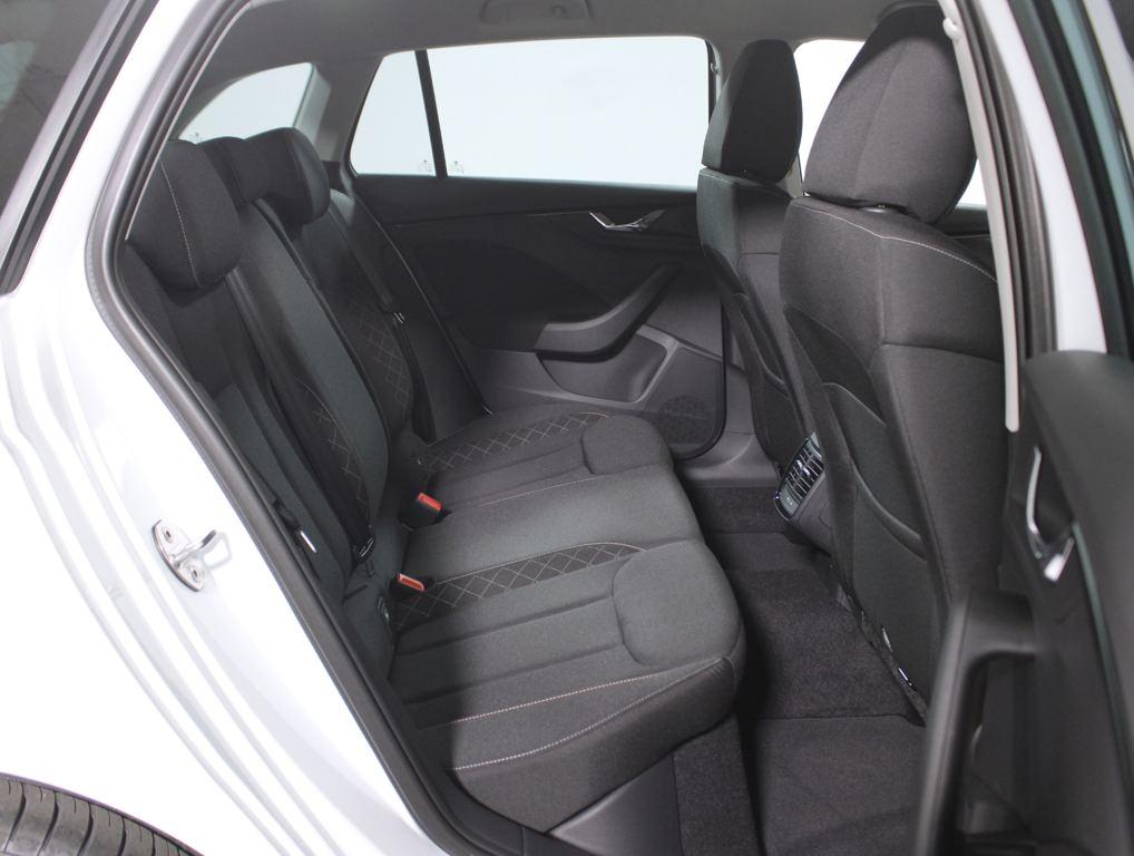 Skoda Scala 1.0 TSI Ambition 70 kW (95 CV) - 5