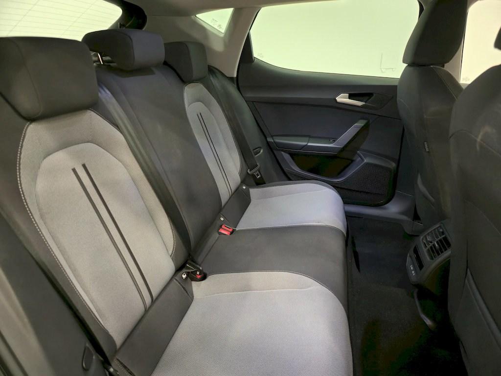 SEAT León 1.5 eTSI Style 25 Aniversario DSG 85 kW (116 CV) - 5