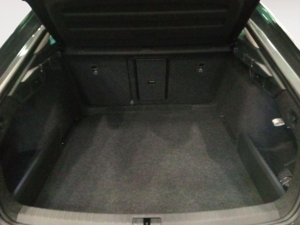 Skoda Octavia 2.0 TDI Design DSG 110 kW (150 CV) - 6