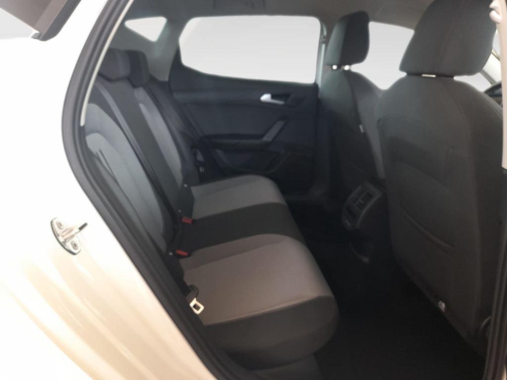 SEAT León 1.5 eTSI Style XS DSG 85 kW (116 CV) - 5