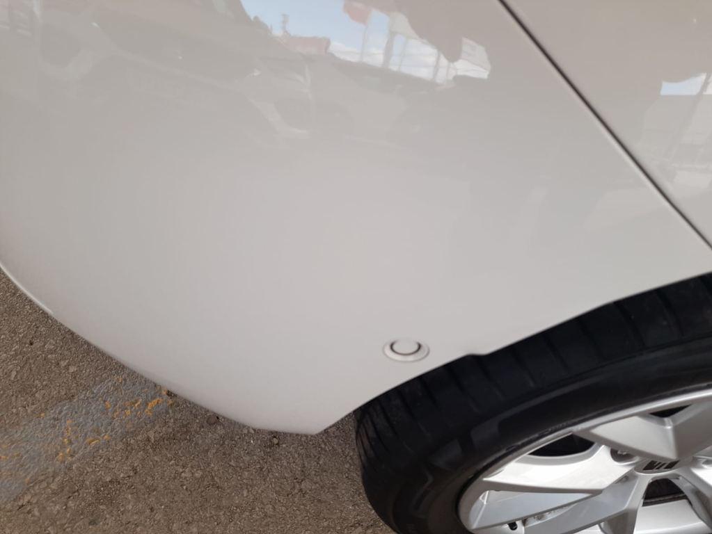 SEAT León 1.5 eTSI Style XS DSG 85 kW (116 CV) - 14