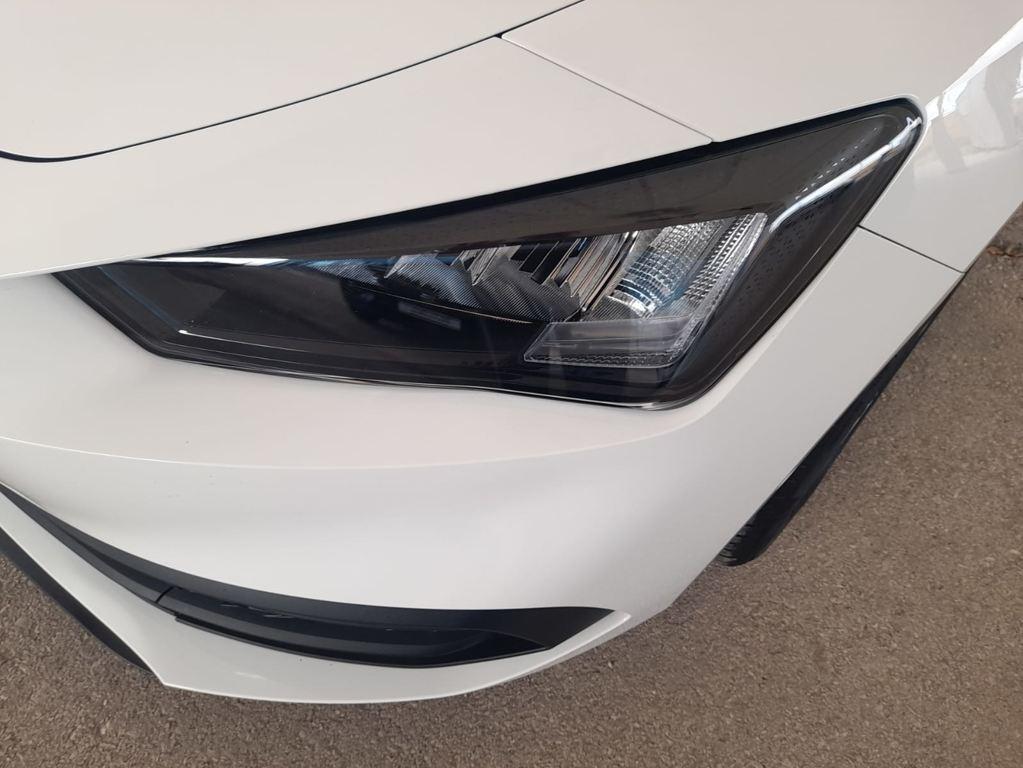 SEAT León 1.5 eTSI Style XS DSG 85 kW (116 CV) - 16