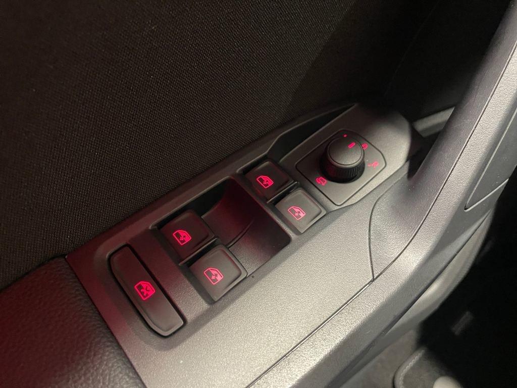 SEAT Ibiza 1.0 TSI FR Salta 85 kW (115 CV) - 8